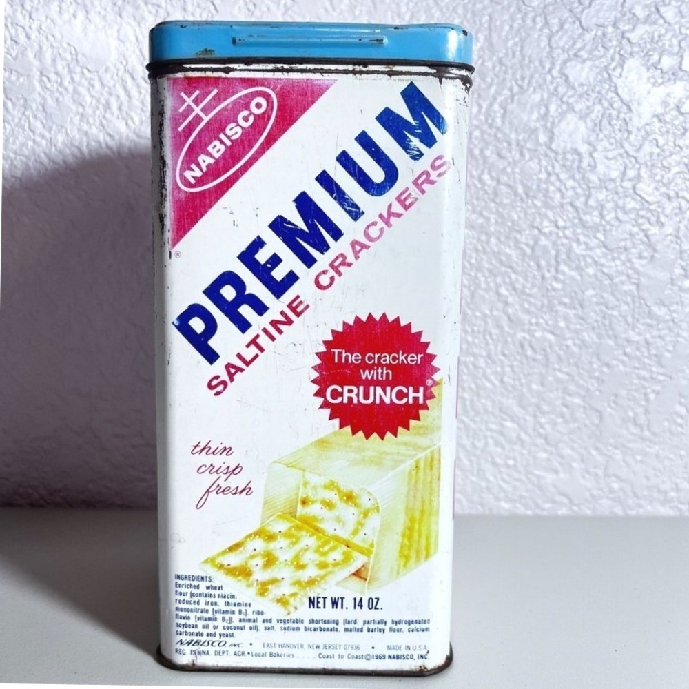Nabisco Premium Saltine Crackers Tin & Lid 60s Storage Canister‎ Kitchen Décor
